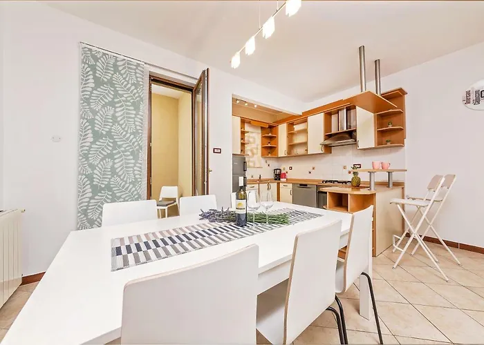 아파트 Paulino 로비니